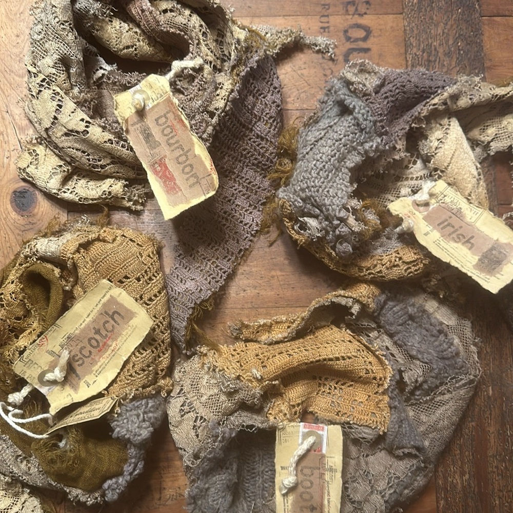 1 LEFT // distressed lace mega bandanas - Picture 14 of 17